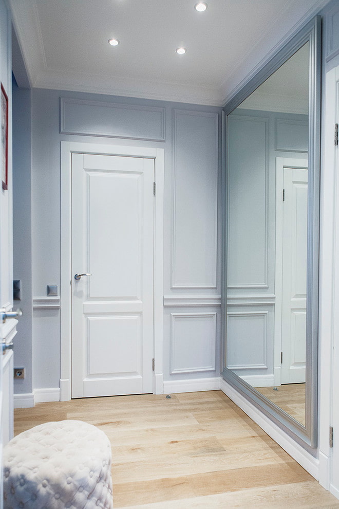 full-length mirror in the hallway interior