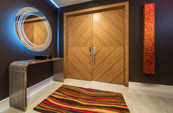 mirror with contour lighting in the hallway interior