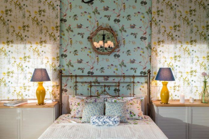 mirror decor in the bedroom interior