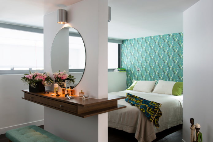 mirror with lamp in the bedroom