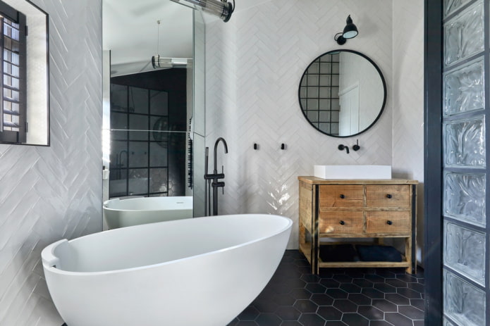 spot above the mirror in the bathroom interior