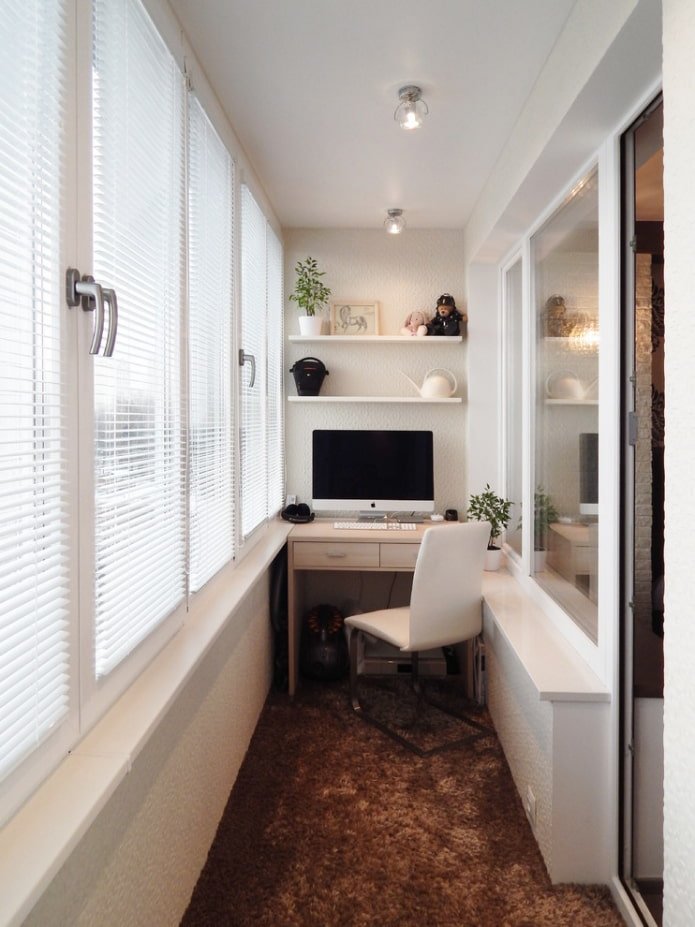 white horizontal blinds on the loggia