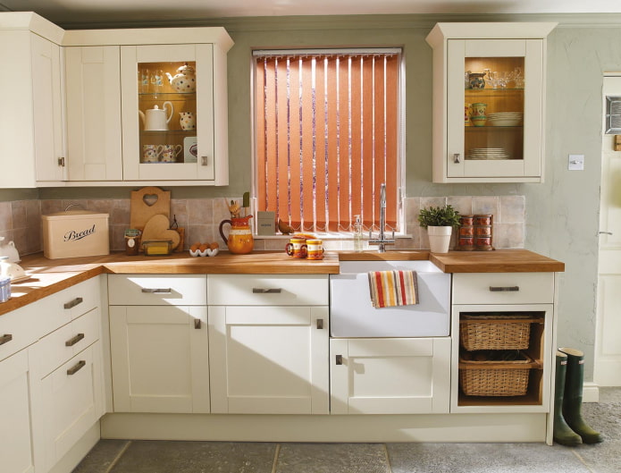 Orange blinds