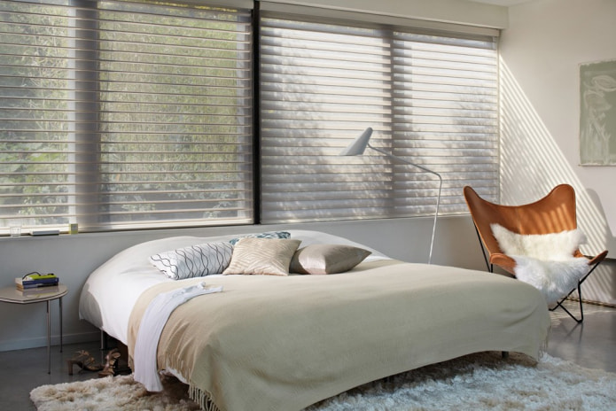 horizontal blinds