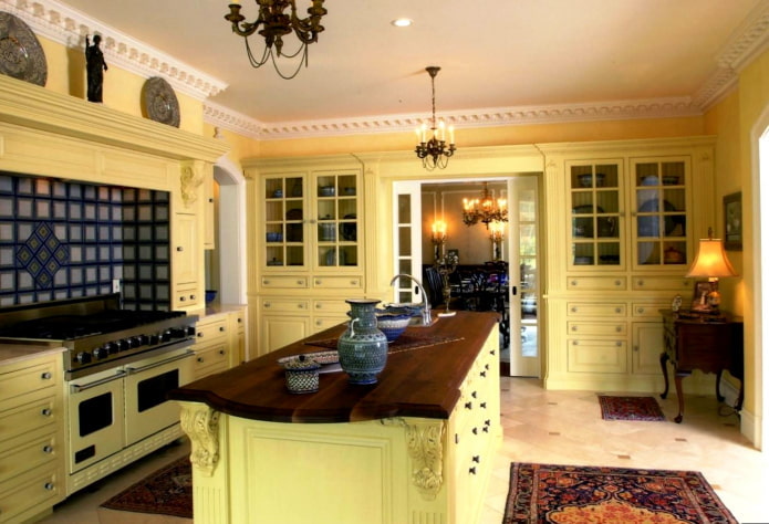kitchen in yellow tones in classic style