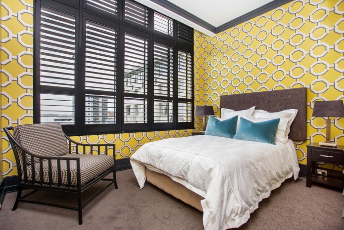 bedroom decoration in yellow tones