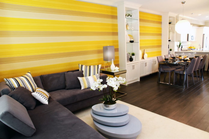 striped yellow wallpaper in the living room