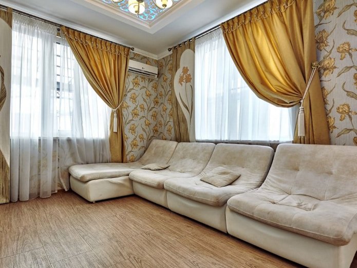 Tassels on curtains