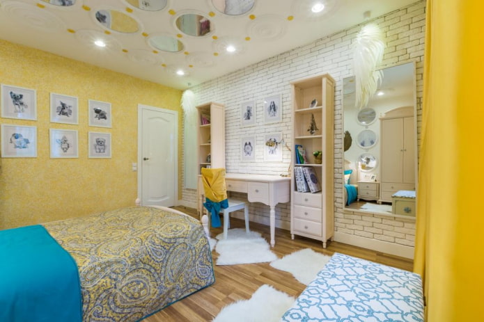 combination of decorative brick and liquid wallpaper
