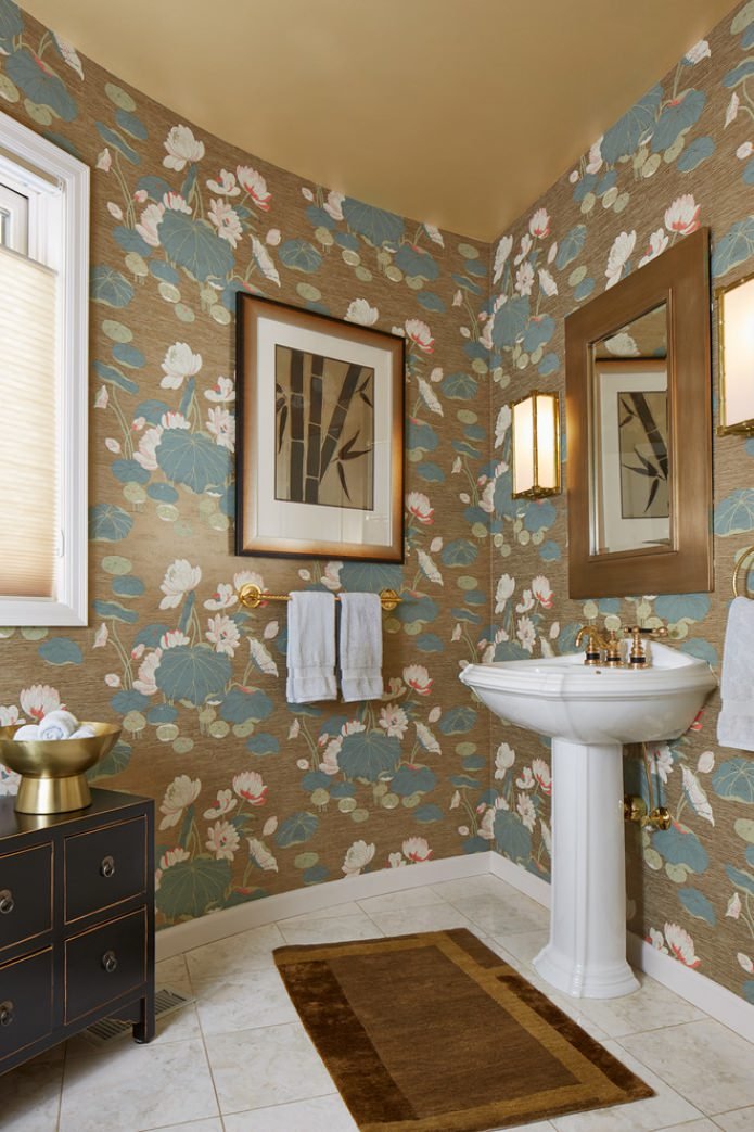 gold wallpaper with blue pattern
