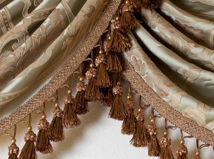 tassels on curtains