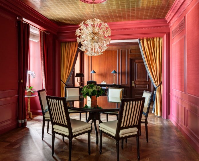 red and gold curtains