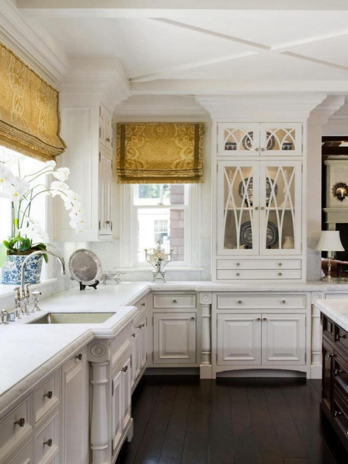 Roman blinds in the kitchen