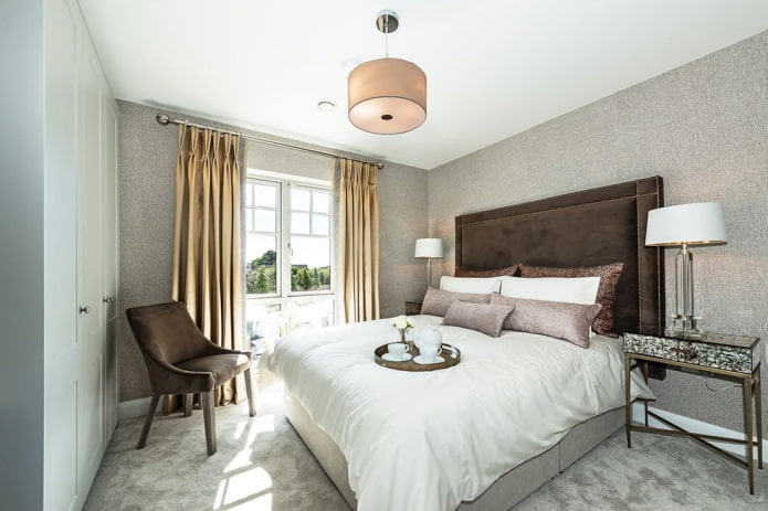 plain gold curtains in the bedroom