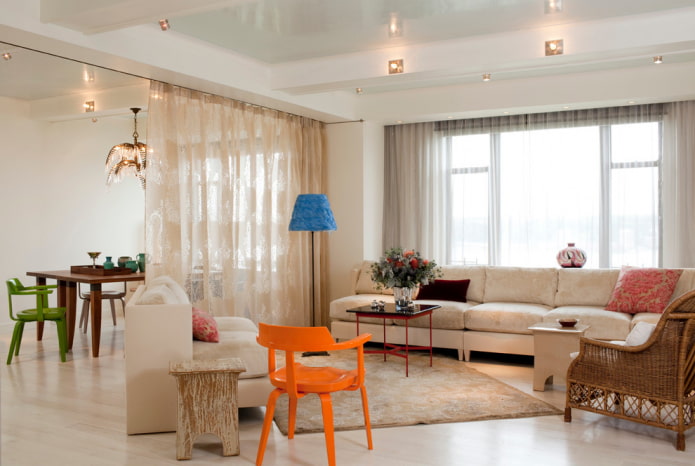 zoning the kitchen and living room with curtains