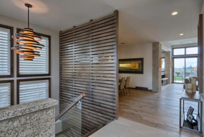 Staircase railing
