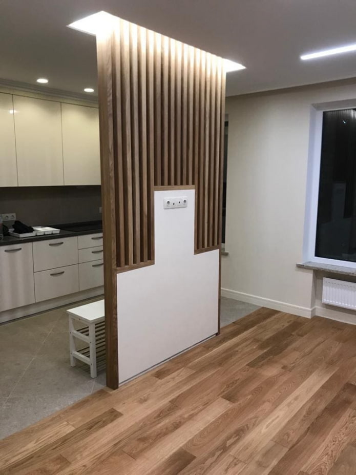 slatted partition